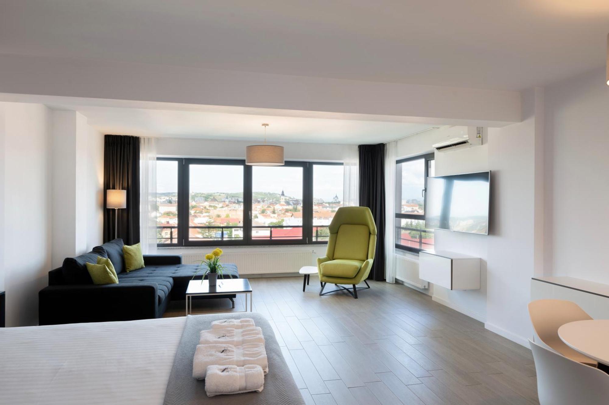 Lounge 8 Studios Oradea Buitenkant foto
