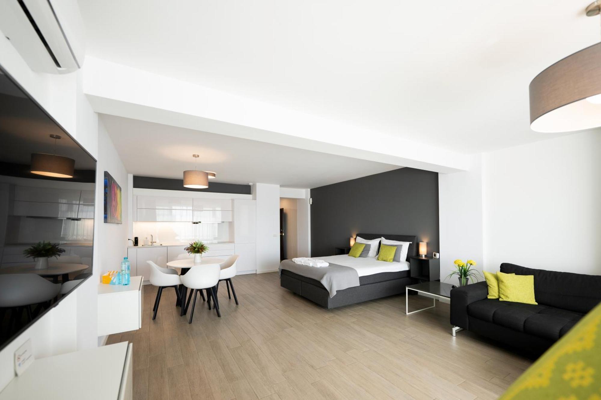 Lounge 8 Studios Oradea Kamer foto